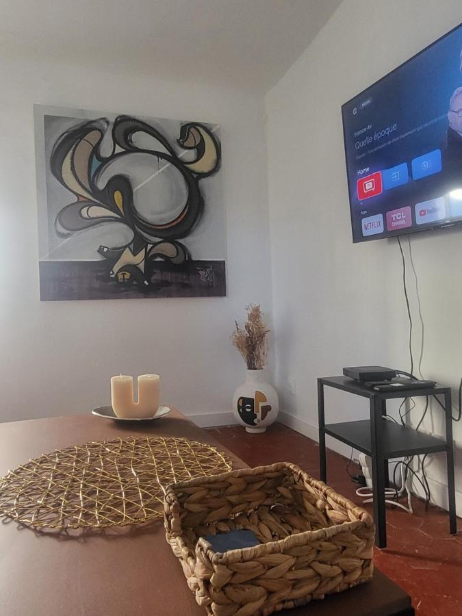 Appartement Avec Son Toit Terrasse, En Plein Coeur De Marseille Exteriör bild